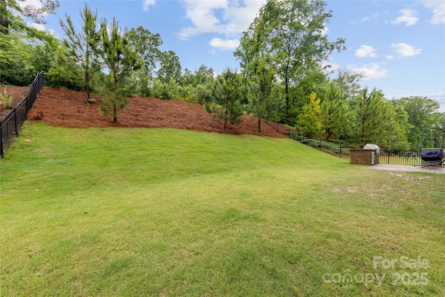 15630 Oleander Dr, Charlotte, NC 28278 - view of yard