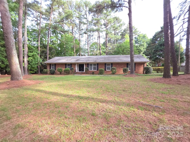 3316 Mckee Rd, Charlotte, NC 28270 - ranch-style house featuring brick siding and a front yard
