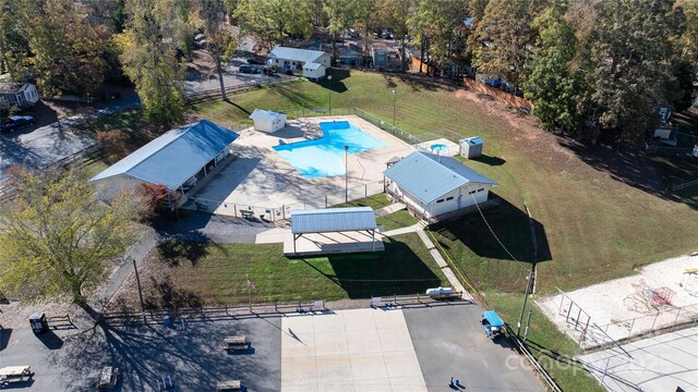 108 Sailors Ct Unit 108B, Mount Gilead, NC 27306 - view of subject property featuring a pool