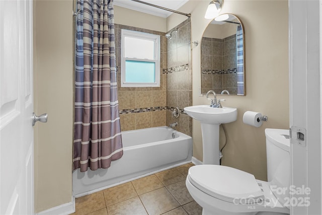 108 Greenwood Ave, Belmont, NC 28012 - bathroom featuring shower / bath combination with curtain, toilet, tile patterned floors, baseboards, and crown molding