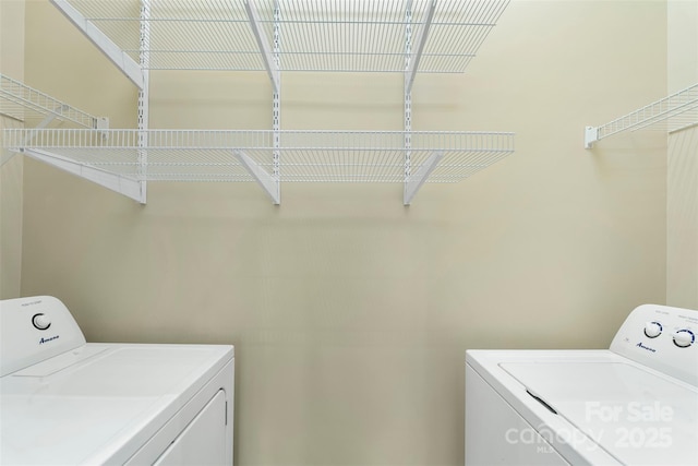 5425 Closeburn Rd Unit 208, Charlotte, NC 28210 - clothes washing area with washing machine and dryer