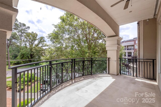5425 Closeburn Rd Unit 208, Charlotte, NC 28210 - balcony featuring a ceiling fan