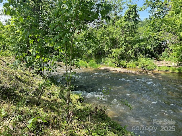 36 W Hometown Pl, Sylva, NC 28779