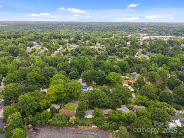 4106 Castlewood Rd, Charlotte, NC 28209 - bird's eye view of a heavily wooded area