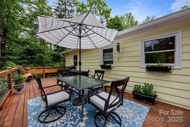 931 Indian Hill Rd, Hendersonville, NC 28791 - wooden deck with outdoor dining area