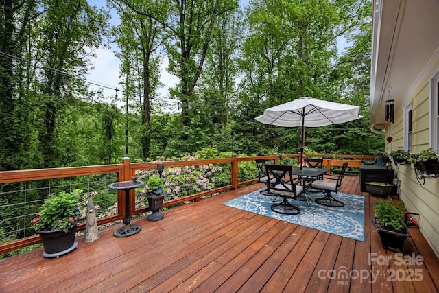 931 Indian Hill Rd, Hendersonville, NC 28791 - wooden terrace featuring outdoor dining area
