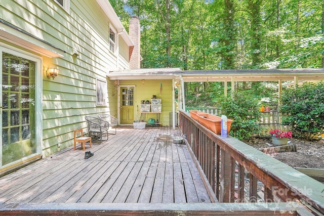 8504 Knollwood Cir, Charlotte, NC 28213 - view of wooden deck