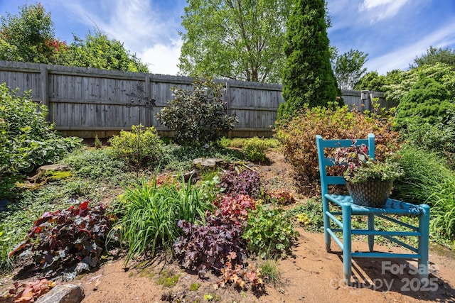 296 Planters Creek Rd, Fletcher, NC 28732 - view of fenced backyard