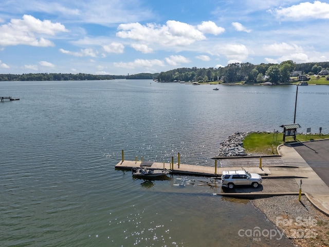 104 Golden Bell Ct, Mooresville, NC 28117 - water view featuring a floating dock