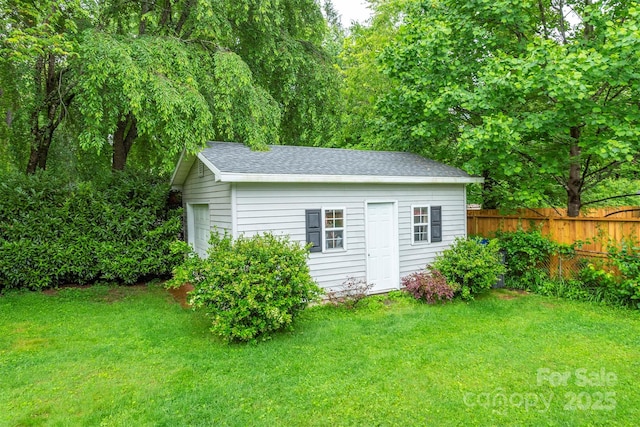212 Vance Ave, Black Mountain, NC 28711 - view of outdoor structure featuring a garage