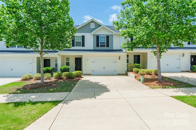 2009 Talbert Ct, Charlotte, NC 28214 - view of front of house with a garage and driveway