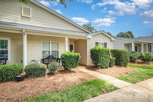 5402 Harris Cove Dr, Charlotte, NC 28269 - photo 3