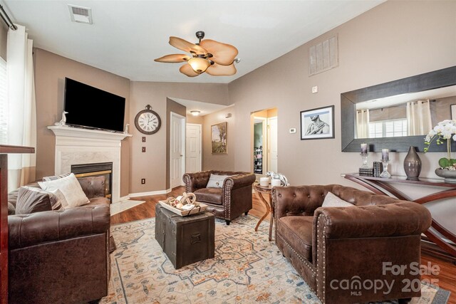 5402 Harris Cove Dr, Charlotte, NC 28269 - photo 8