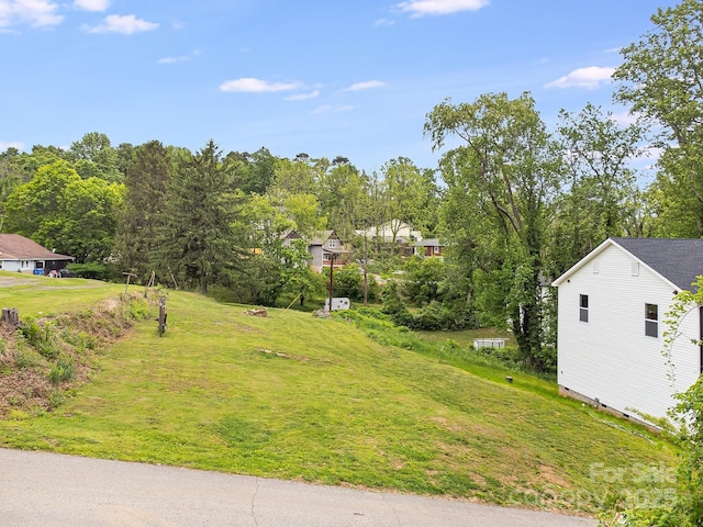 76 Katherine St, Asheville, NC 28806