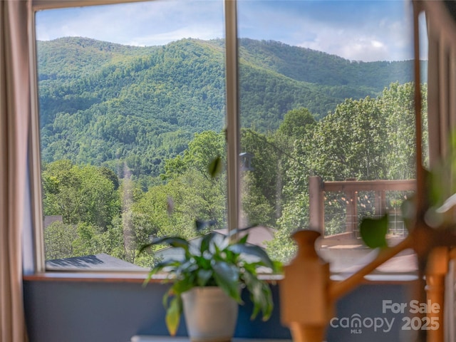143 Mountain Crest Rd, Swannanoa, NC 28778 - mountain view featuring a forest