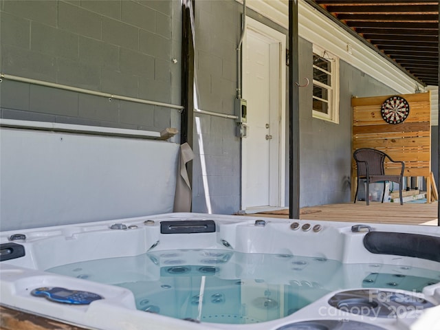 143 Mountain Crest Rd, Swannanoa, NC 28778 - exterior view of a jacuzzi