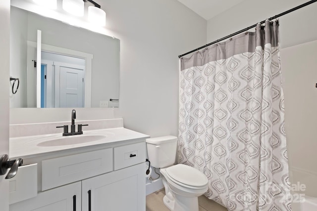 505 Sky Ridge Dr Unit 57, Leicester, NC 28748 - full bathroom featuring toilet, vanity, and shower / tub combo