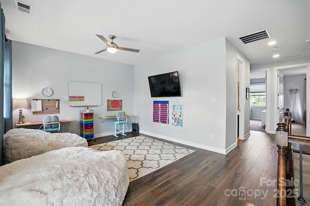 1437 Imperial Ct, York, SC 29745 - living area featuring wood finished floors, ceiling fan, baseboards, and recessed lighting