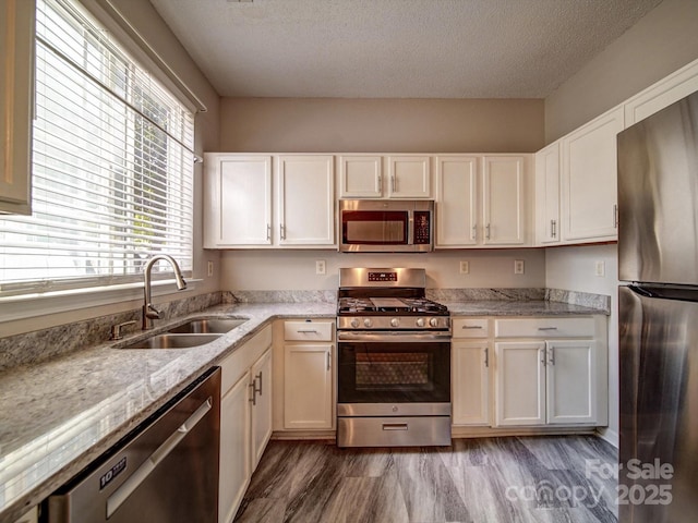 9360 Meadowmont View Dr, Charlotte, NC 28269 - photo 12