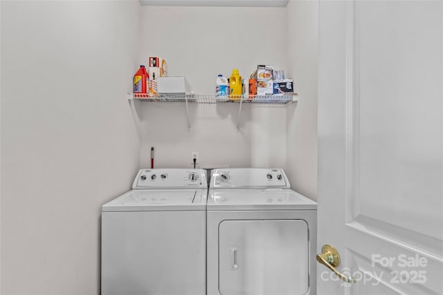 8410 Darcy Hopkins Dr, Charlotte, NC 28277 - laundry area with washing machine and clothes dryer
