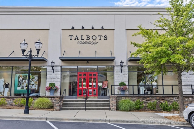 8410 Darcy Hopkins Dr, Charlotte, NC 28277 - view of building exterior