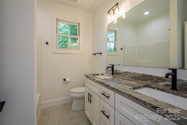 118 W Laurel Ln, Etowah, NC 28729 - full bath with baseboards and double vanity