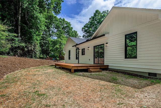 118 W Laurel Ln, Etowah, NC 28729 - back of house featuring a deck