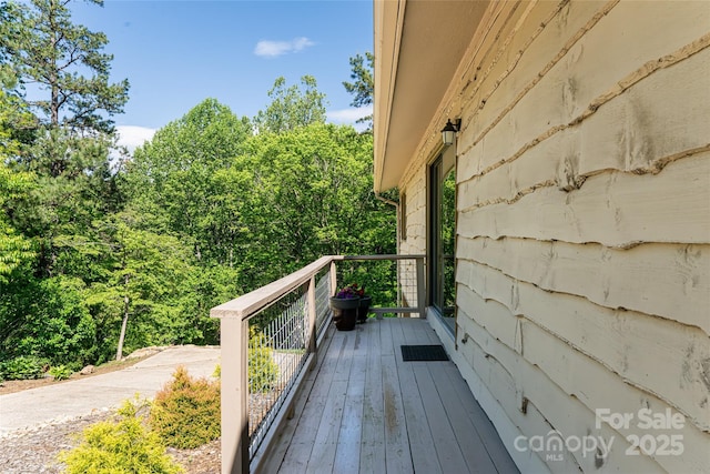 16 Royal Rdg, Clyde, NC 28721 - view of wooden deck