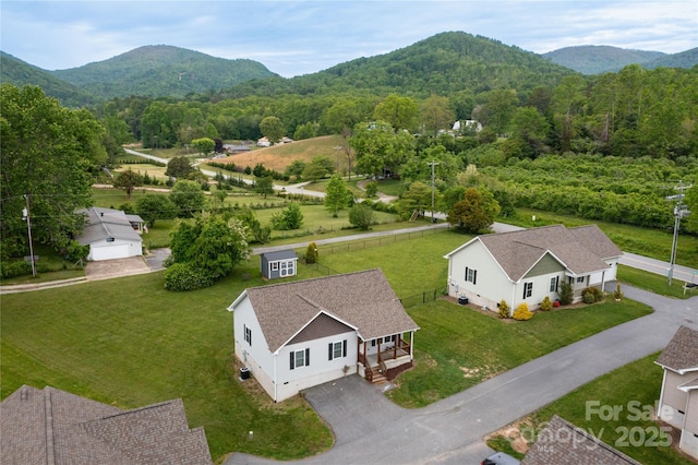 28 Trillium Meadows Ln Unit 5, Hendersonville, NC 28792 - photo 2