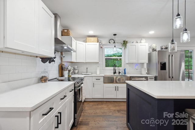 1135 Brook Path Trl, Denver, NC 28037 - kitchen featuring stainless steel appliances, a sink, healthy amount of natural light, light countertops, and recessed lighting
