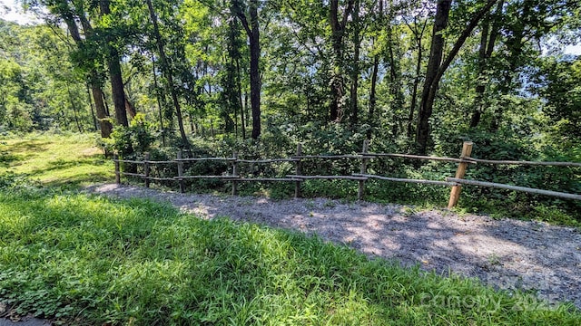 114 Trails End Ln, Waynesville, NC 28785