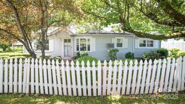 1463 Land St, Lenoir, NC 28645 - view of front of house