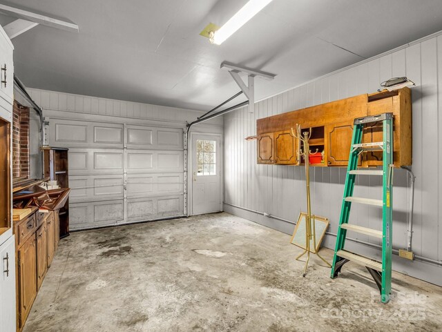 646 Terry Rd, Ellenboro, NC 28040 - view of garage