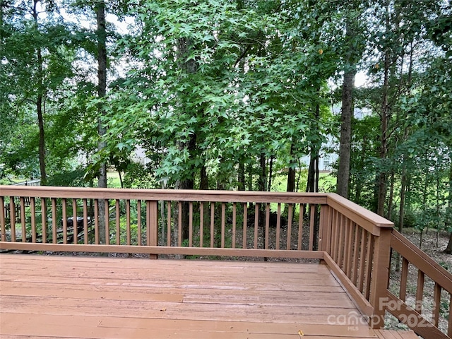 4504 Bellmore Ct, Charlotte, NC 28269 - view of wooden terrace