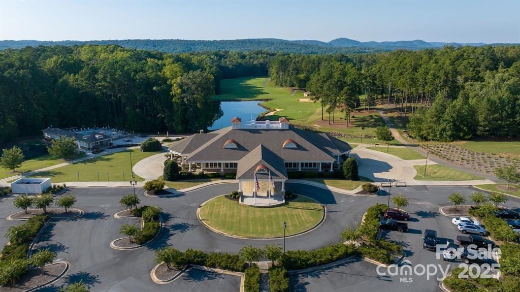 176 Shagbark Ct, Mount Gilead, NC 27306