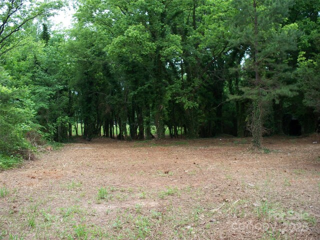1065 Salem Church Rd, Lincolnton, NC 28092
