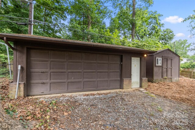 3900 Langley Rd, Charlotte, NC 28215 - garage featuring fence