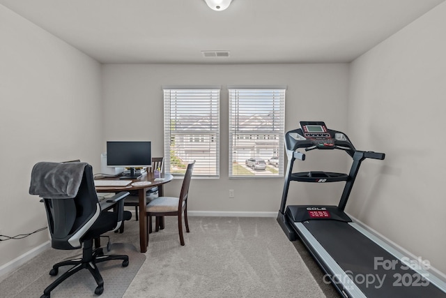 5625 Axil Ln, Charlotte, NC 28269 - carpeted office space featuring baseboards