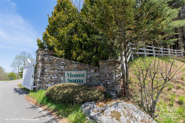 129 Mount Soma Blvd, Clyde, NC 28721