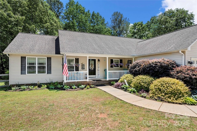 5764 Grassy Creek Rd, Denver, NC 28037 - single story home with covered porch, a front lawn, and a shingled roof