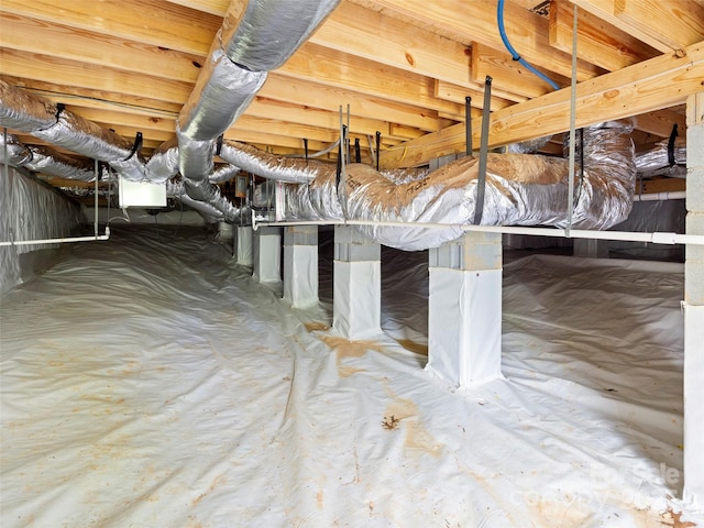 87 Markley Dr, Flat Rock, NC 28731 - below grade area featuring crawl space