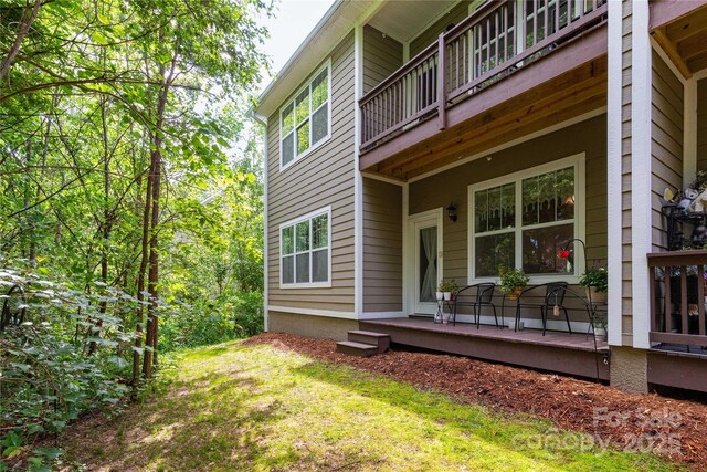 138 Foxden Dr Unit 102, Fletcher, NC 28732 - view of side of property with a lawn