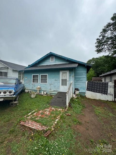 618 Douglas St, Shelby, NC 28150 - view of rear view of house