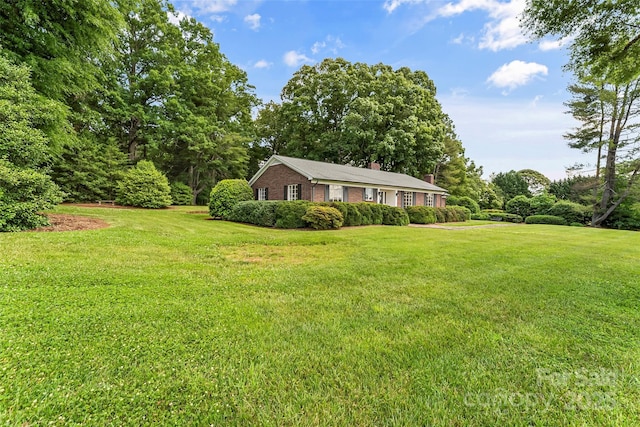 90 Pinewood Rd, Granite Falls, NC 28630 - view of green lawn