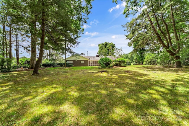 90 Pinewood Rd, Granite Falls, NC 28630 - view of grassy yard
