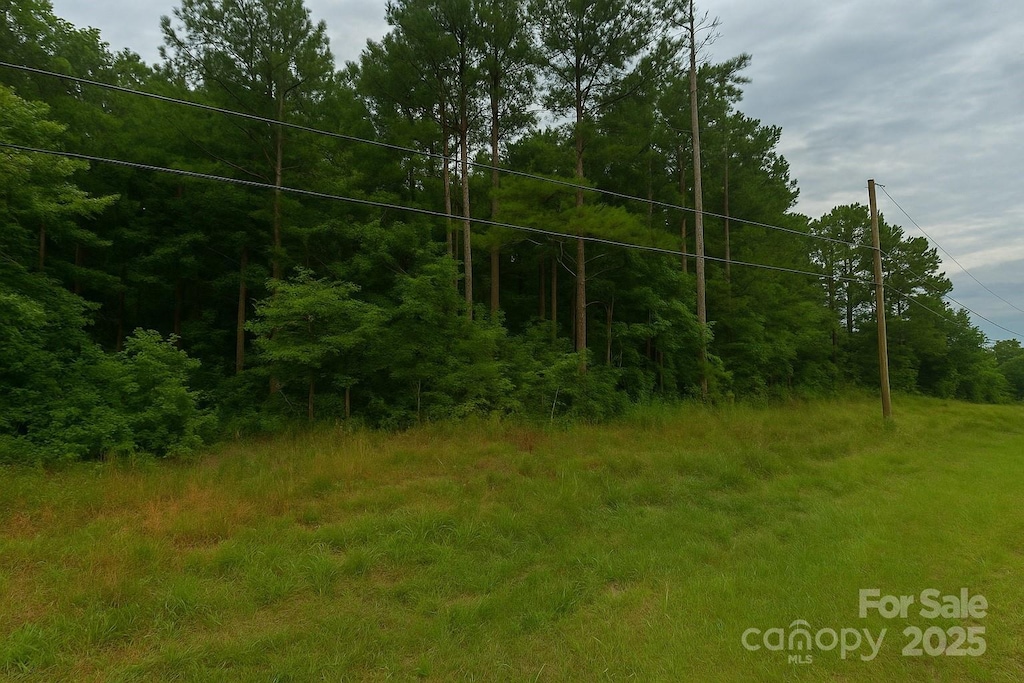000 Sandy Creek Dr, Gastonia, NC 28052 - photo 2