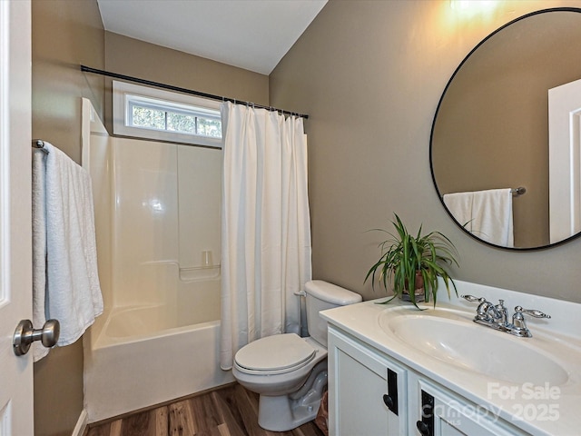 410 Deer Brush Ln, Waxhaw, NC 28173 - full bathroom featuring wood finished floors, toilet, vanity, and shower / bath combination with curtain
