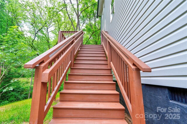600 S Cline Ave, Newton, NC 28658 - view of staircase