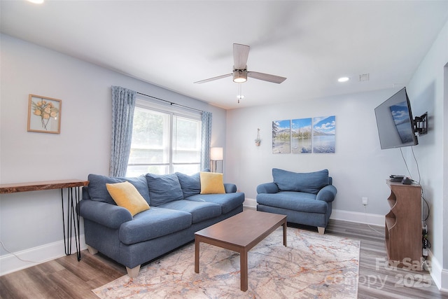 3623 Braden Dr, Charlotte, NC 28216 - living room featuring baseboards, wood finished floors, ceiling fan, and recessed lighting