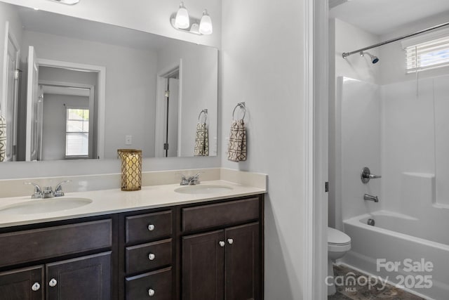7604 Tanglewood Way, Denver, NC 28037 - full bathroom with double vanity and shower / washtub combination